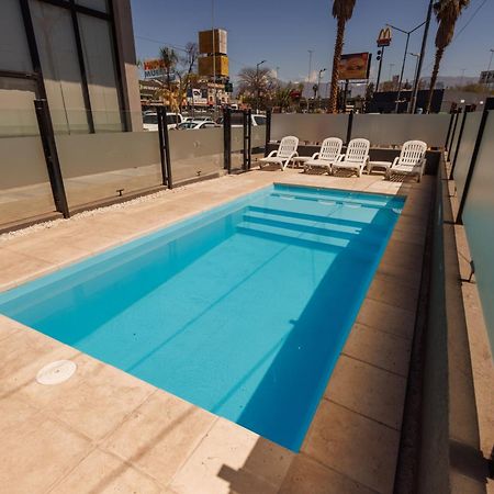 Fuente Mayor Hotel Terminal Мендоса Екстериор снимка